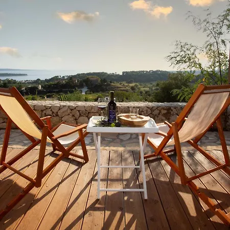 Mora Villa Banjol