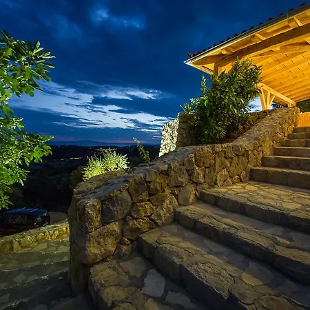 Mora Villa *